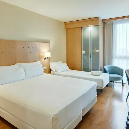 Hotel Sercotel Porta Barcelona 3*