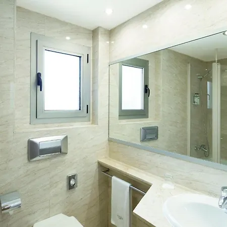 Hotel Sercotel Porta Barcelona