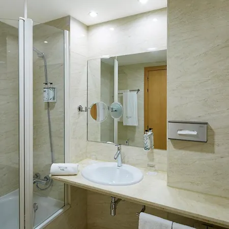 Hotel Sercotel Porta Barcelona Sant Just Desvern